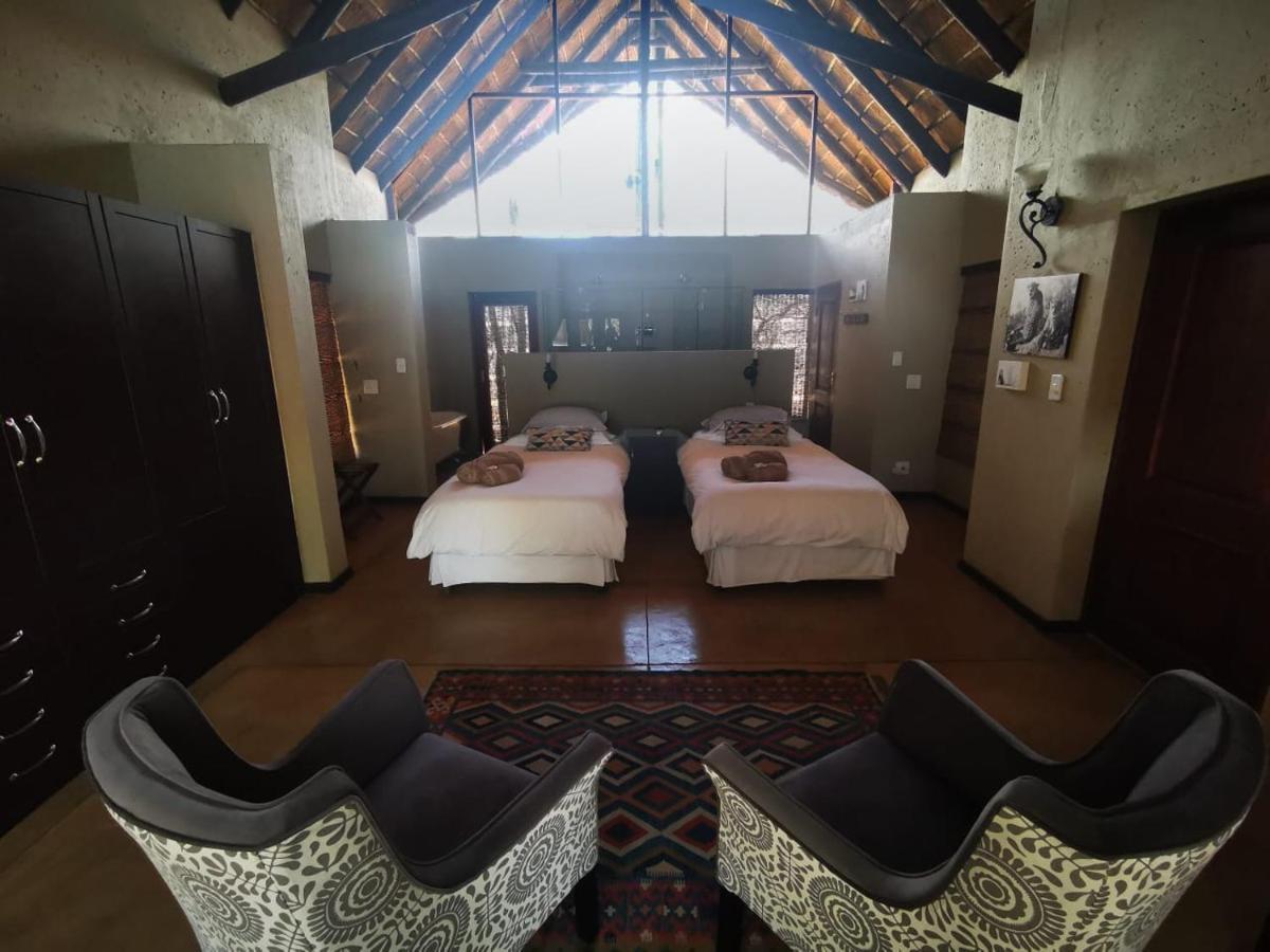 Kgorogoro Lodge Pilanesberg Exterior photo